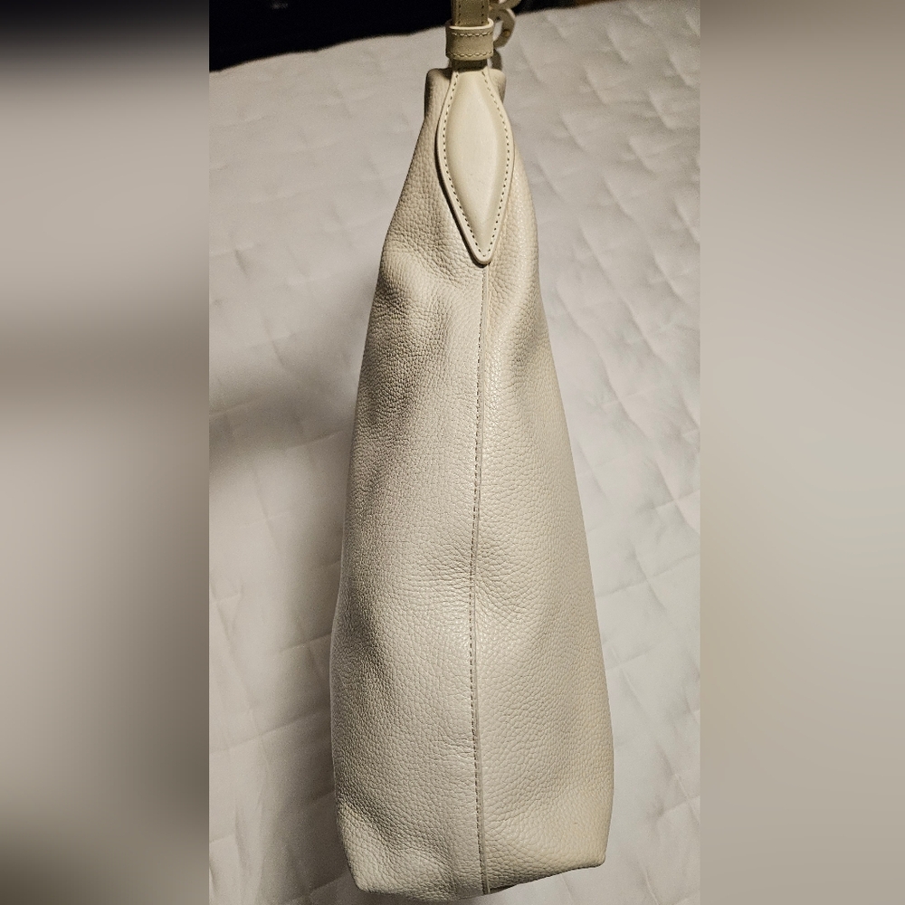 NWT Sam Edelman Bay Large Chainlink Hobo Pebble Leather Bag: Cream/Gold - Picture 8 of 15